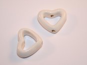 Vita hjärtkonturer i keramik- 2 st