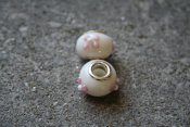 Ormlänkspärla-Vit med rosa/vit blomma