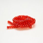 Facetterade glaspärlor - 6 mm, röd