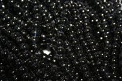 Lackerade glaspärlor - 6 mm, svart