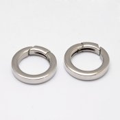 Rostfritt stål runt lås 20x4 mm