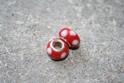 Ormlänkspärla - röd med vita prickar