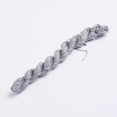 Smyckestråd nylon 1 mm grå